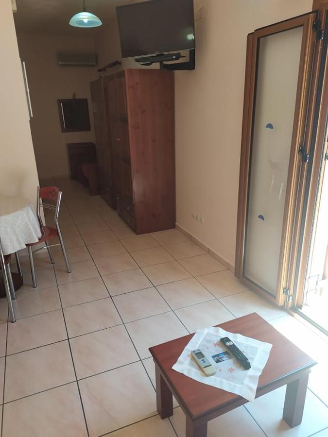 Markos Apartments 4 Stoúpa المظهر الخارجي الصورة